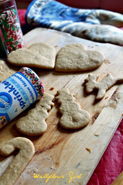 No-Molasses Gingerbread Cutout Cookies 20--122413